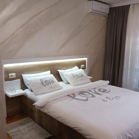 Apartments Dunja Novi Sad Exterior foto